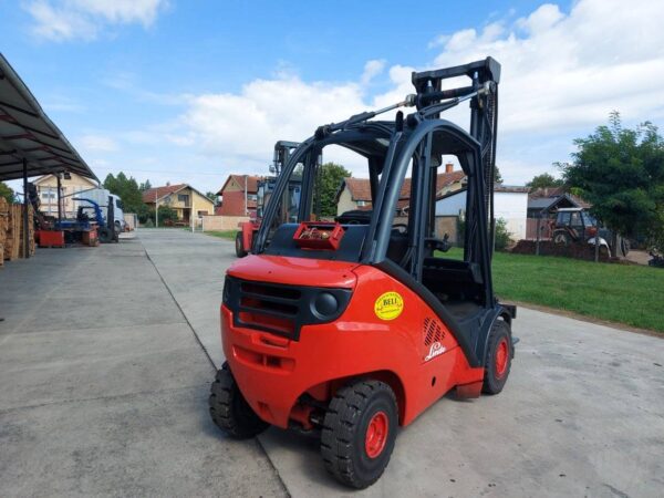 LINDE H30T-2011