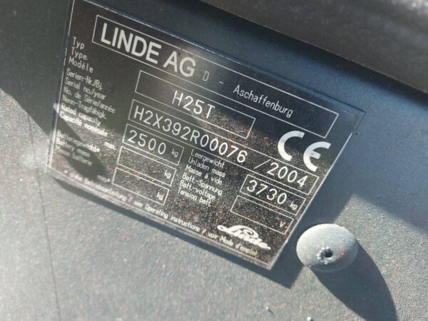 LINDE H25T-2004