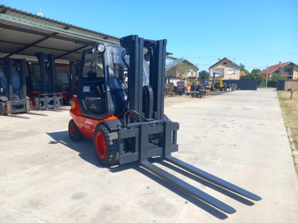 LINDE H35T-03 - 2001 - Image 2