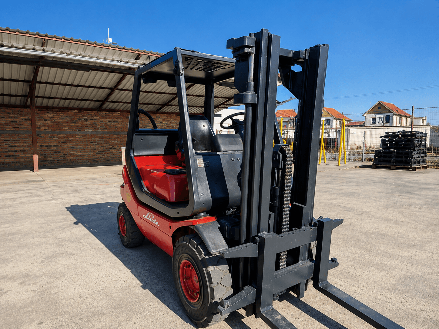 Linde H20T – plinski viljuškar, 2t - Slika 2